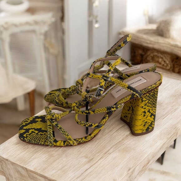 ANTONIO MELANI Yellow Snake Print Sandals Heels Size 7.5 NEW NWOB - Picture 1 of 7